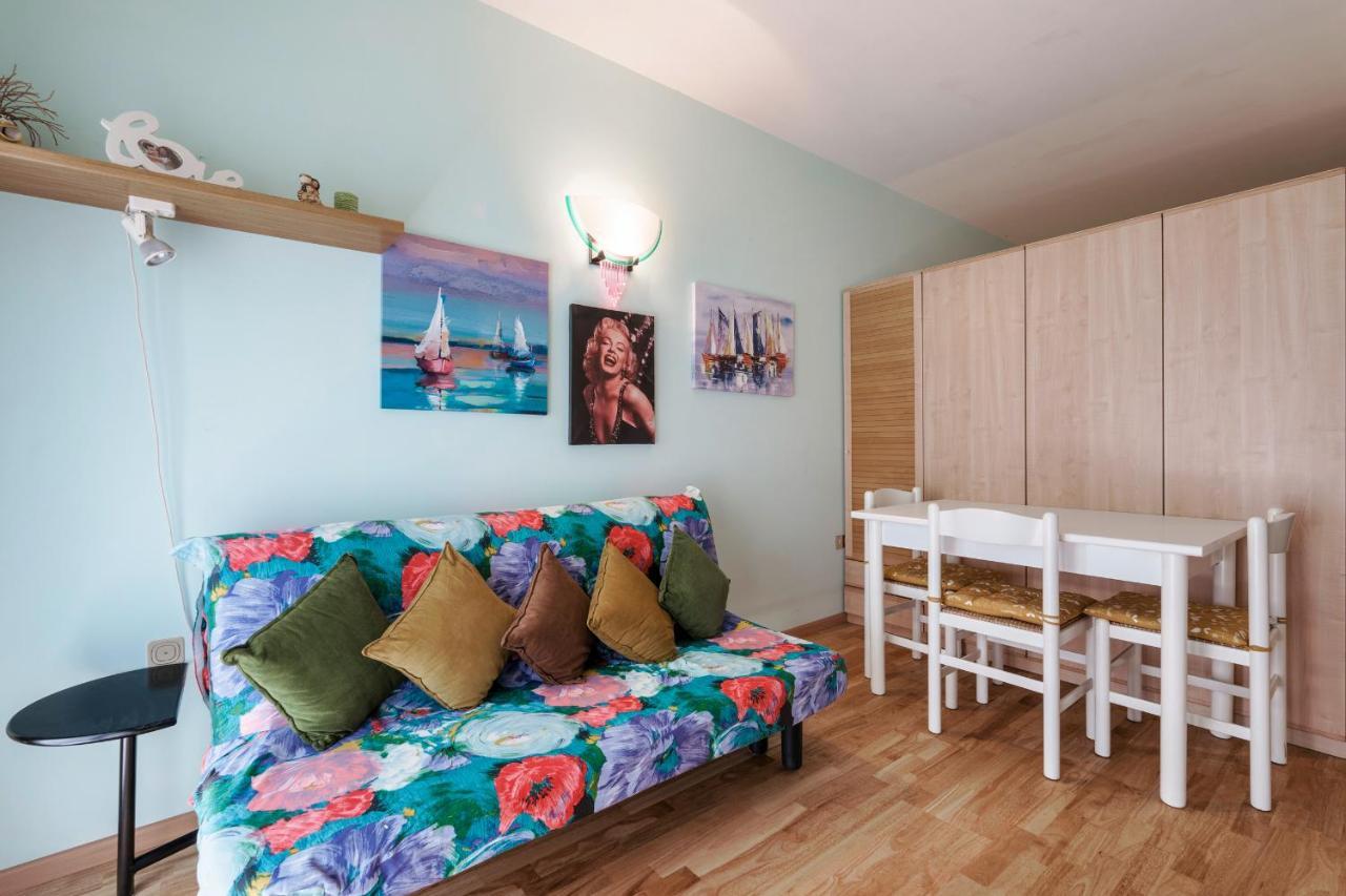 Azzurra Suite - Monolocale Con Piscina E Wifi Sirmione Exterior foto